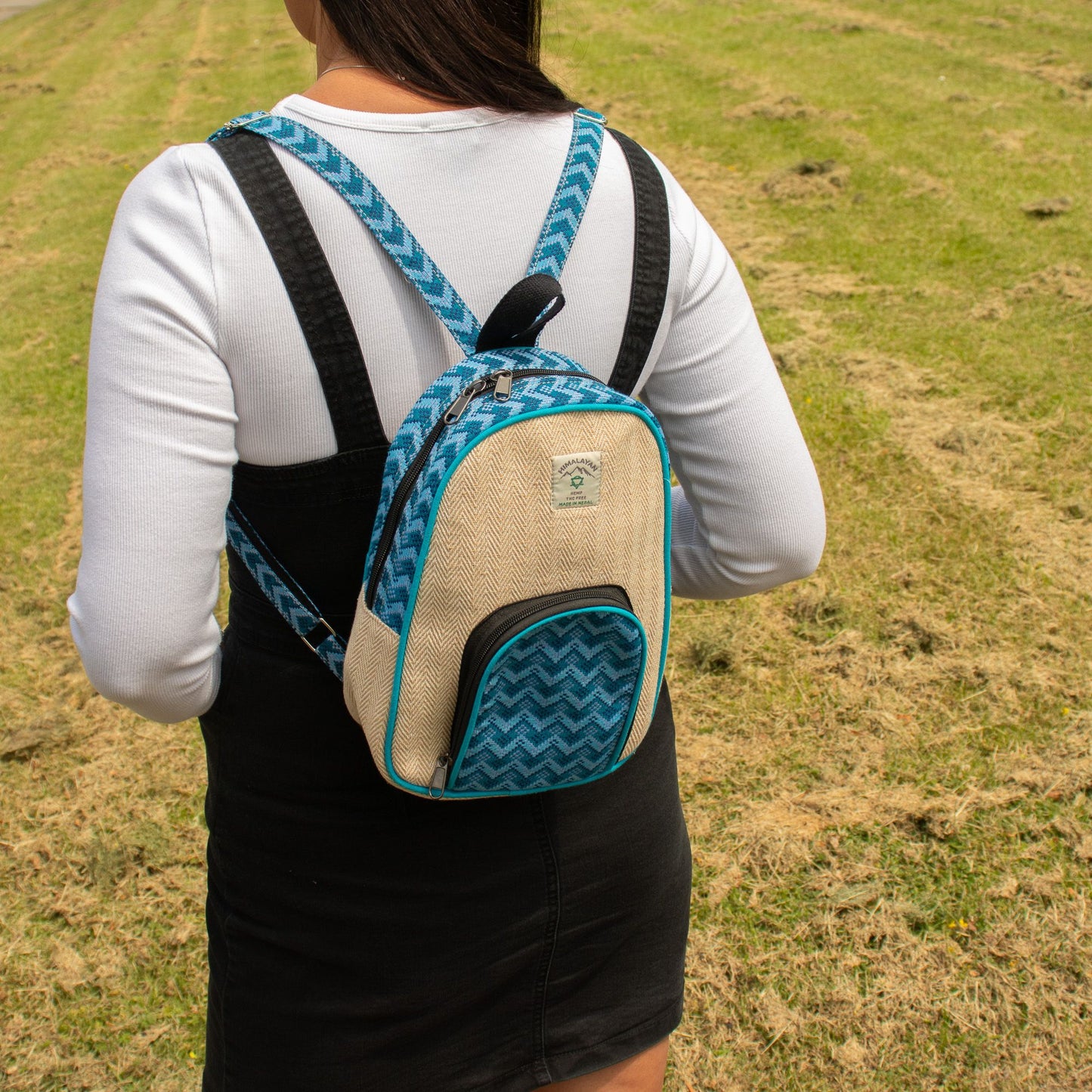Medium Kathmandu Backpack – Dhaka Design